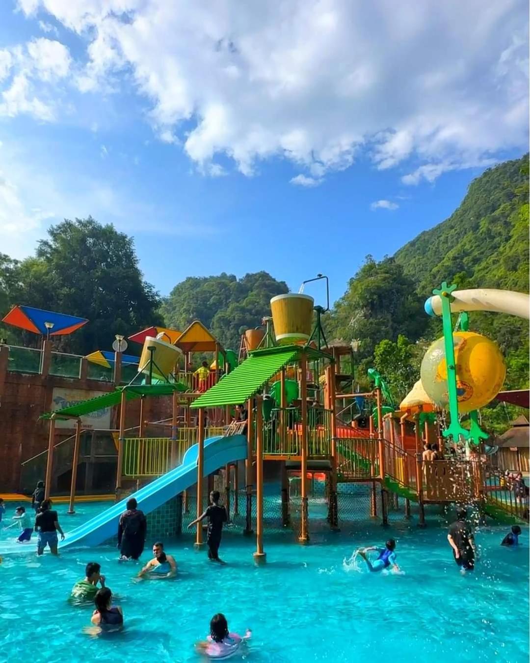 Pangsapuri Tambun Lost World Sunway Onsen 2r 8pax Mira Theme Park View Ipoh